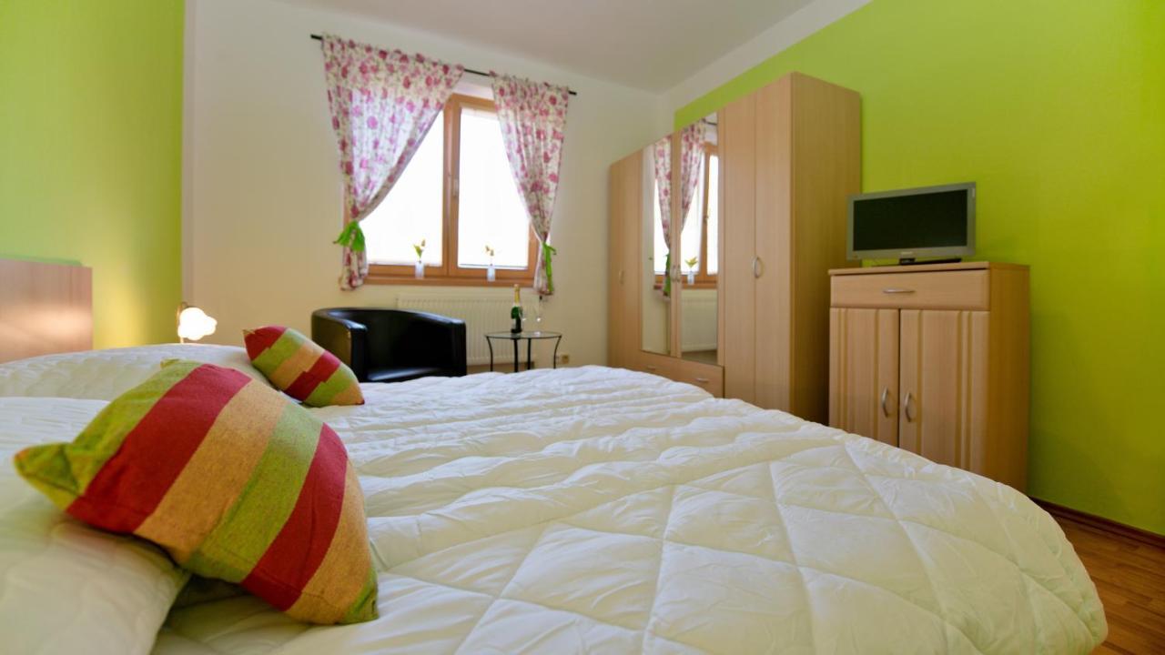 Wellness Penzion Eva Dolni Moravice Exterior photo
