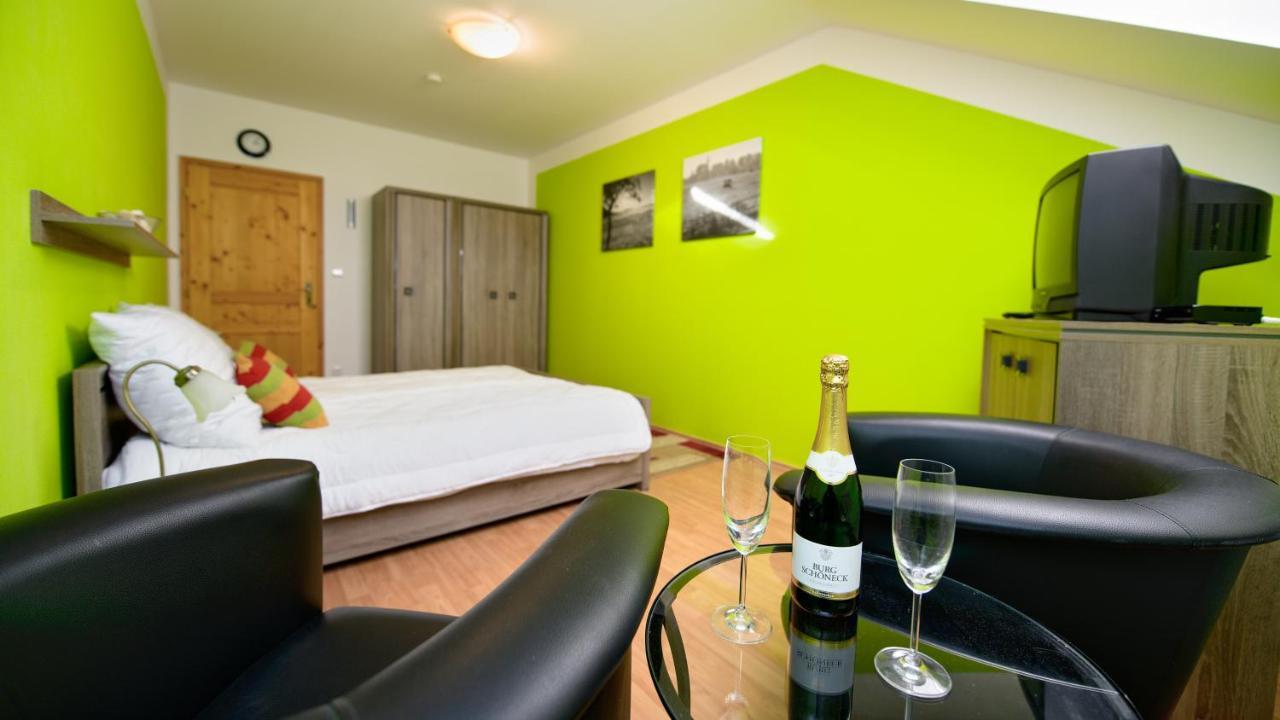Wellness Penzion Eva Dolni Moravice Exterior photo